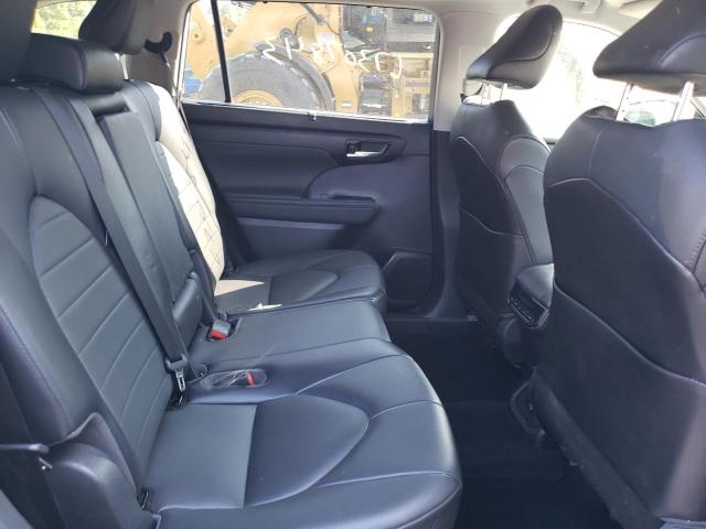 Photo 11 from auction – 2021 TOYOTA HIGHLANDER with VIN 5TDHZRBH6MS082481