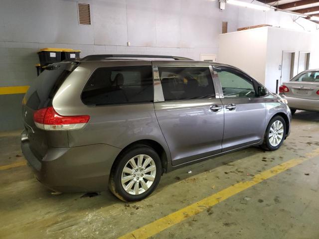 Photo 3 from auction – 2011 TOYOTA SIENNA XLE with VIN 5TDDK3DC8BS002113
