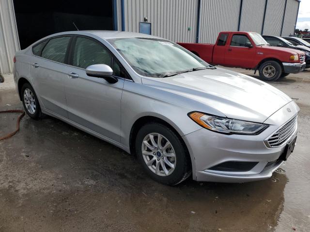 Photo 4 from auction – 2018 FORD FUSION S with VIN 3FA6P0G74JR262829