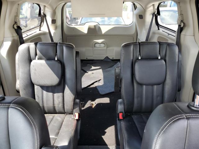 Photo 10 from auction – 2015 CHRYSLER TOWN & COU with VIN 2C4RC1BG3FR513529