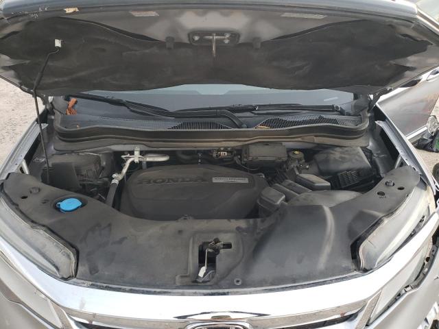 Photo 12 from auction – 2019 HONDA PILOT TOUR with VIN 5FNYF5H94KB019964