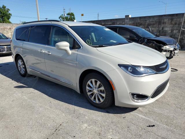 Photo 4 from auction – 2017 CHRYSLER PACIFICA T with VIN 2C4RC1BG9HR660506