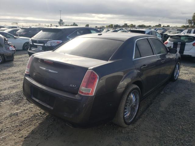 Photo 3 from auction – 2013 CHRYSLER 300 S with VIN 2C3CCABG9DH547018