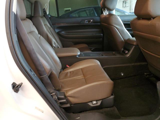 Photo 11 from auction – 2015 LINCOLN MKT with VIN 2LMHJ5AT9FBL01198