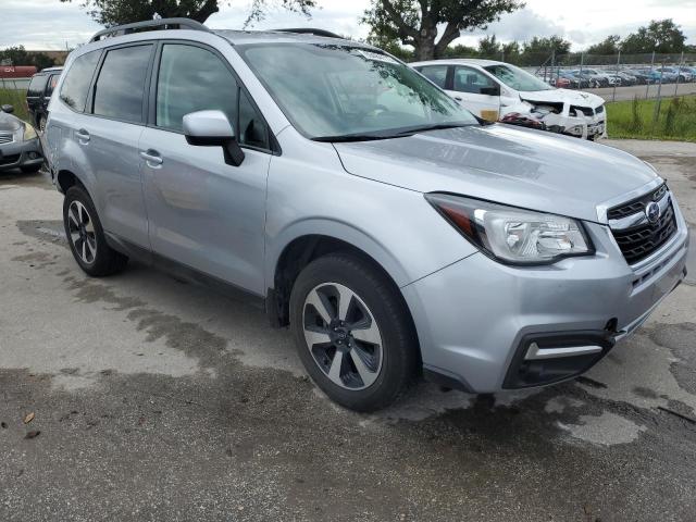 Photo 4 from auction – 2018 SUBARU FORESTER 2 with VIN JF2SJAEC3JH541224