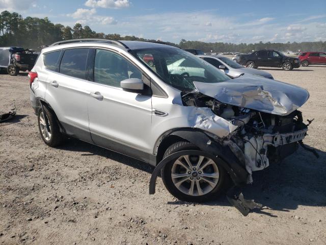 Photo 4 from auction – 2018 FORD ESCAPE SE with VIN 1FMCU0GD4JUD31003