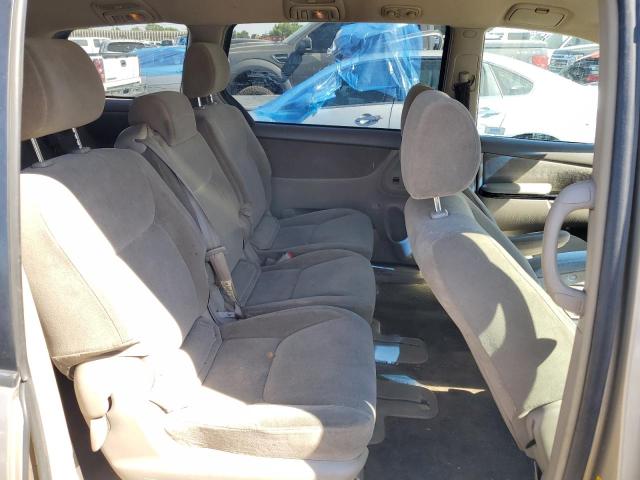 Photo 11 from auction – 2004 TOYOTA SIENNA CE with VIN 5TDZA23C94S191393