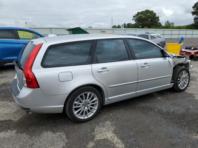 Photo 3 from auction – 2011 VOLVO V50 T5 with VIN YV1672MW4B2600618