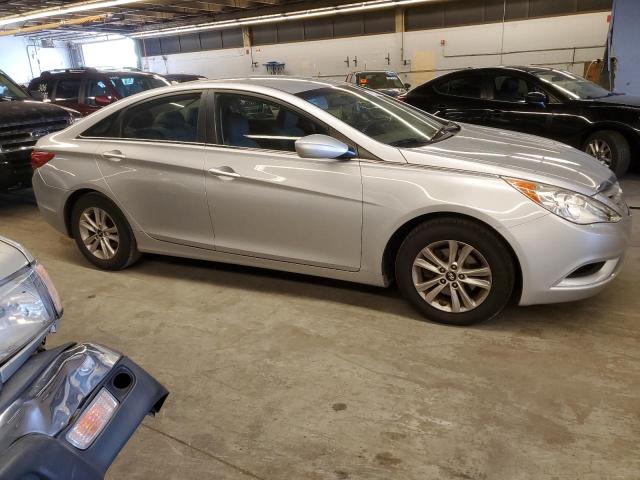 Photo 4 from auction – 2011 HYUNDAI SONATA GLS with VIN 5NPEB4AC2BH167417