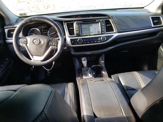 Photo 8 from auction – 2018 TOYOTA HIGHLANDER with VIN 5TDJZRFH1JS554318