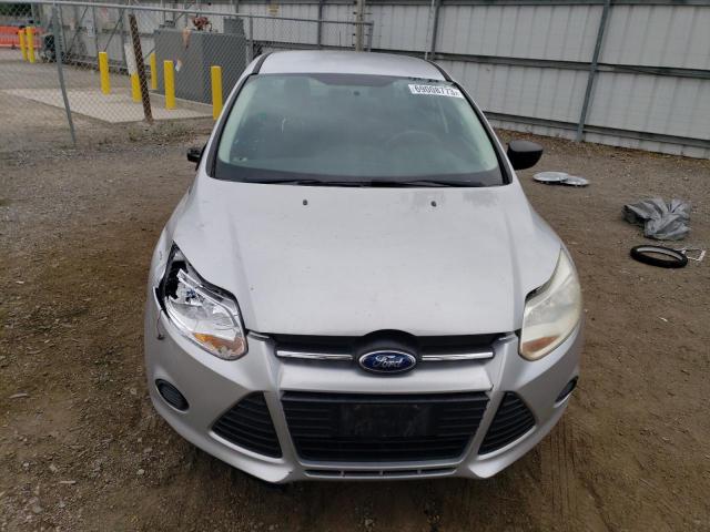 Снимка 5 от търг – 2014 FORD FOCUS S с VIN 1FADP3E28EL311826