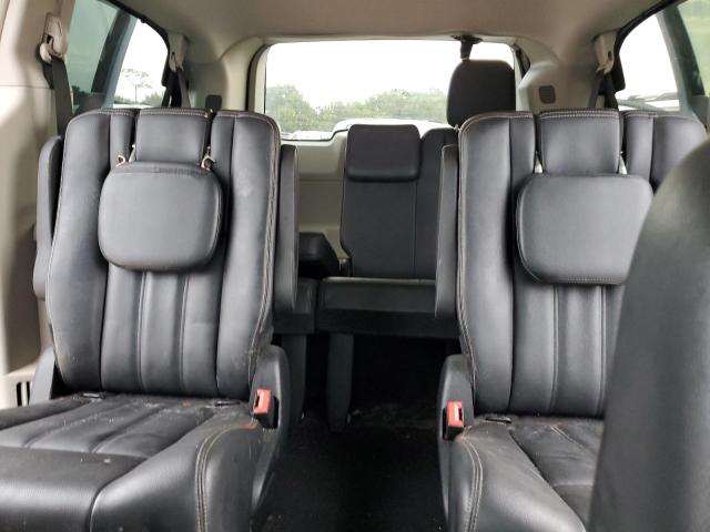 Photo 10 from auction – 2016 CHRYSLER TOWN & COU with VIN 2C4RC1BG1GR208239