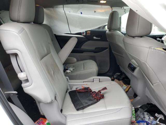 Photo 10 from auction – 2019 TOYOTA HIGHLANDER with VIN 5TDJZRFH6KS915527