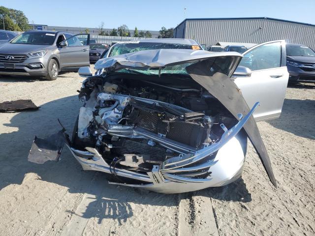 Photo 5 from auction – 2014 LINCOLN MKZ with VIN 3LN6L2G97ER825568