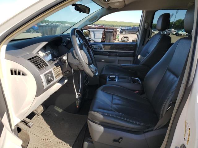 Photo 7 from auction – 2010 CHRYSLER TOWN AND C with VIN 2A4RR5D12AR299487