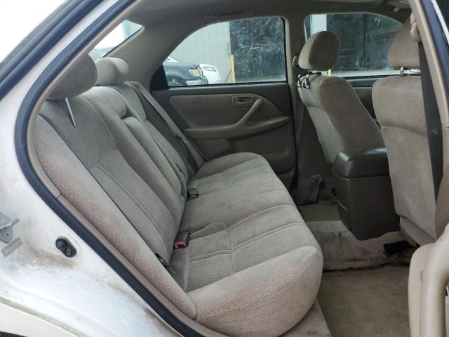 Photo 10 from auction – 2000 TOYOTA CAMRY CE with VIN 4T1BG22K7YU956896