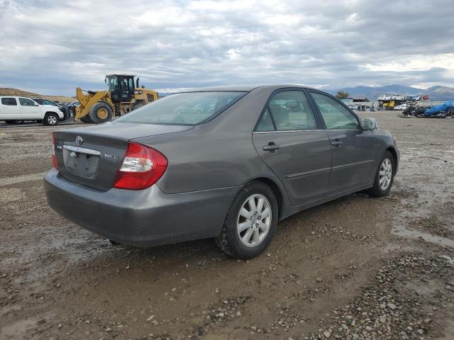 Photo 3 from auction – 2002 TOYOTA CAMRY LE with VIN 4T1BE30K32U587928