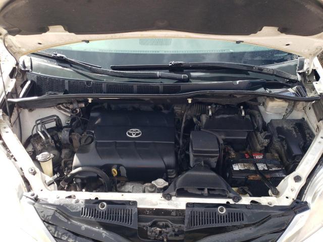Photo 12 from auction – 2011 TOYOTA SIENNA LE with VIN 5TDKK3DC2BS110475