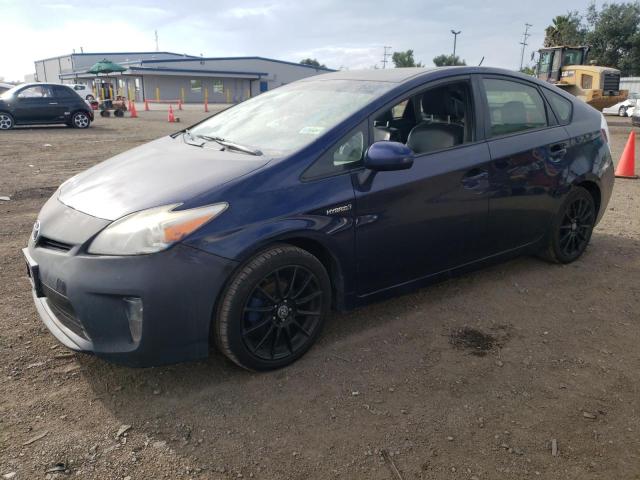 TOYOTA PRIUS 2013 مع رقم تعريف المركبة JTDKN3DU2D0351829 - صورة من المزاد