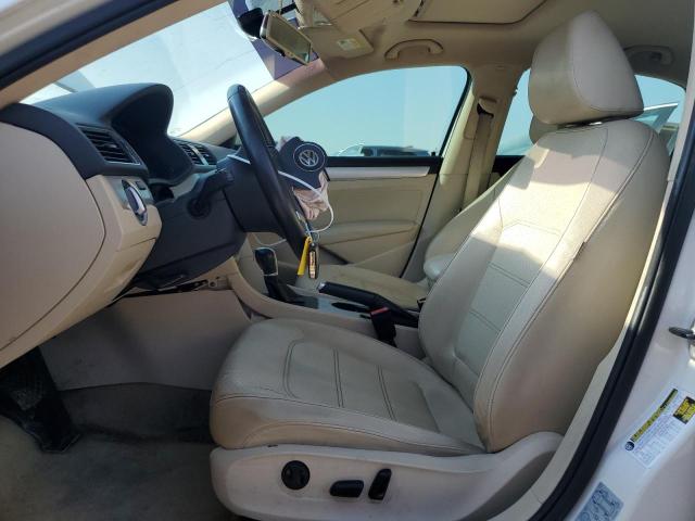 Photo 7 from auction – 2013 VOLKSWAGEN PASSAT SE with VIN 1VWBN7A33DC020062