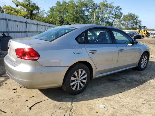 Photo 3 from auction – 2013 VOLKSWAGEN PASSAT S with VIN 1VWAP7A33DC037451