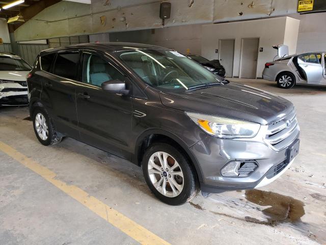 Photo 4 from auction – 2017 FORD ESCAPE SE with VIN 1FMCU9GD5HUE90577