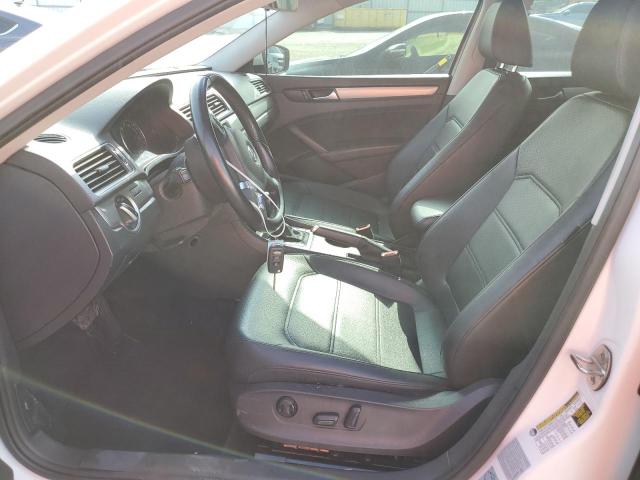 Photo 7 from auction – 2015 VOLKSWAGEN PASSAT S with VIN 1VWAT7A34FC057870