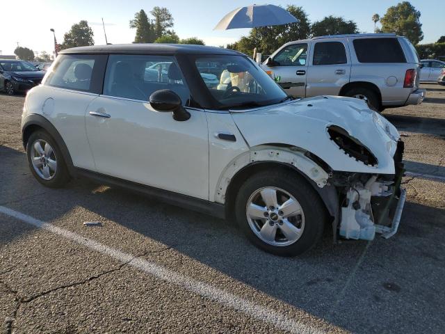 Photo 4 from auction – 2016 MINI COOPER with VIN WMWXP5C55G3B14017