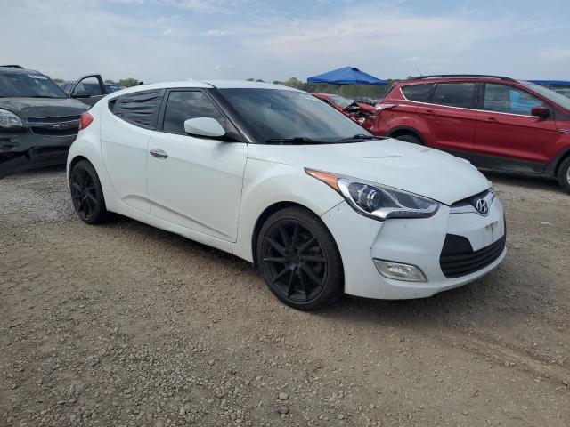 Photo 4 from auction – 2014 HYUNDAI VELOSTER with VIN KMHTC6AD7EU213550