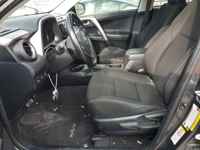 Photo 7 from auction – 2017 TOYOTA RAV4 XLE with VIN JTMWFREV3HJ106532