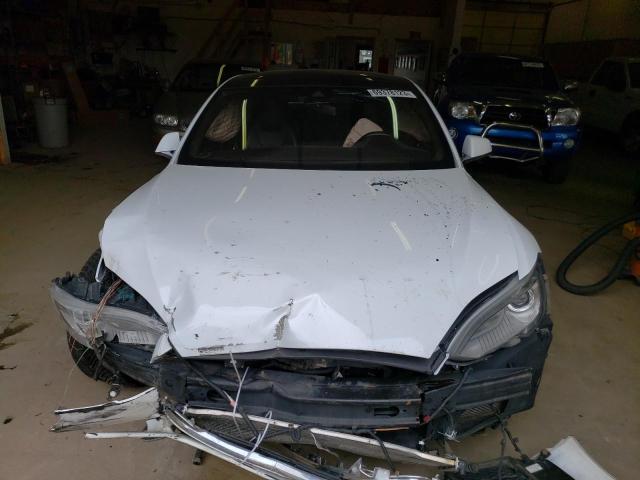 Photo 5 from auction – 2016 TESLA MODEL S with VIN 5YJSA1E49GF123718