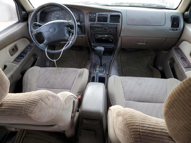 Photo 8 from auction – 1998 TOYOTA 4RUNNER SR with VIN JT3GN86R0W0070129