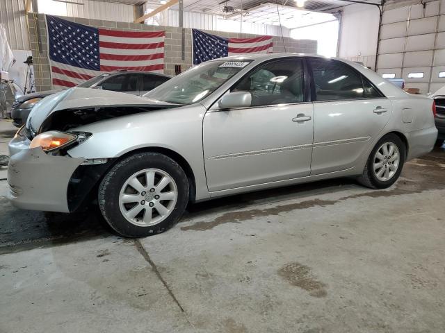 TOYOTA CAMRY LE 2002 with VIN 4T1BF30K42U525158 - Photo from auction