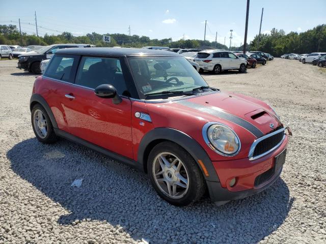 Photo 4 from auction – 2008 MINI COOPER S with VIN WMWMF735X8TV39023