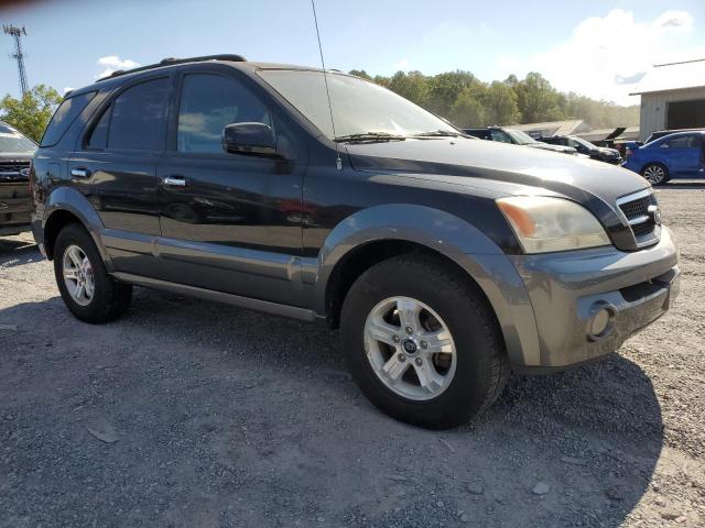 Photo 4 from auction – 2004 KIA SORENTO EX with VIN KNDJC733945304219