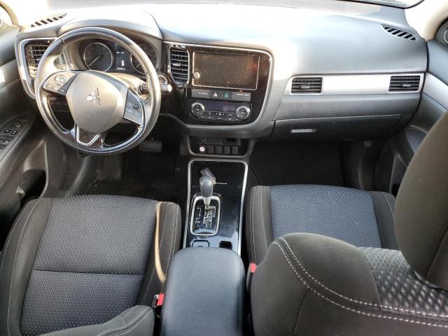 Photo 8 from auction – 2018 MITSUBISHI OUTLANDER with VIN JA4AZ3A31JZ039370