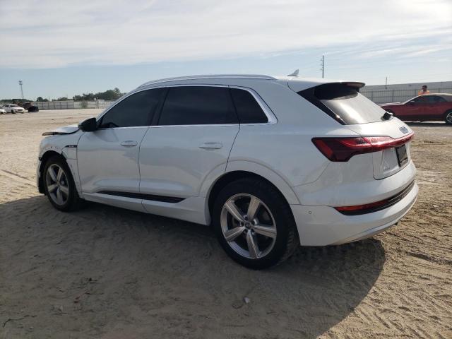 Снимка 2 от търг – 2019 AUDI E-TRON PRE с VIN WA1LAAGE9KB012960