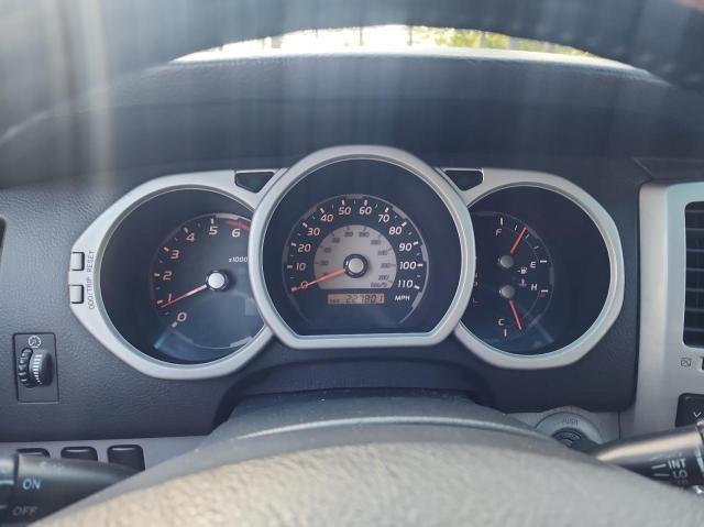 Photo 8 from auction – 2005 TOYOTA 4RUNNER SR with VIN JTEBU14R750058475