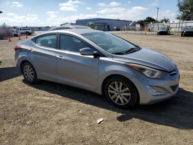 Photo 4 from auction – 2015 HYUNDAI ELANTRA SE with VIN KMHDH4AE3FU355012
