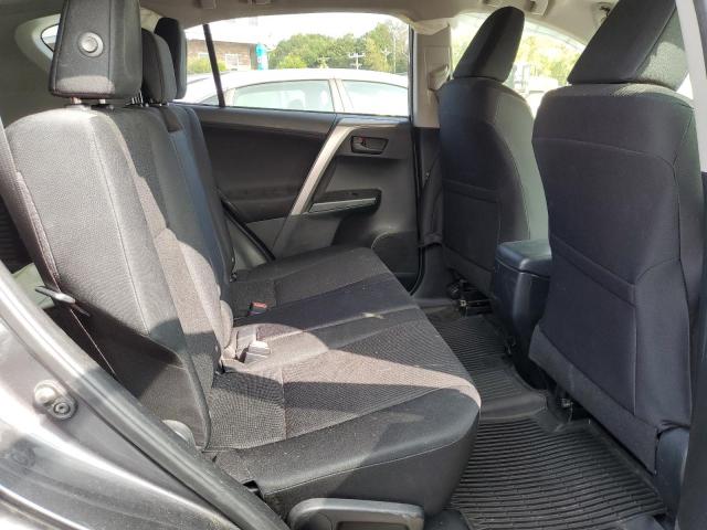 Photo 10 from auction – 2017 TOYOTA RAV4 LE with VIN JTMBFREV0HJ162054