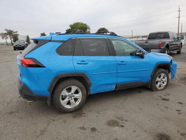 Photo 3 from auction – 2020 TOYOTA RAV4 XLE with VIN 2T3P1RFV2LC112304