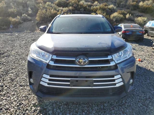 Photo 5 from auction – 2017 TOYOTA HIGHLANDER with VIN 5TDJZRFH3HS429881