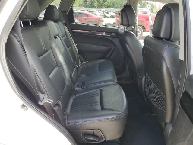 Photo 10 from auction – 2015 KIA SORENTO LX with VIN 5XYKTCA67FG638110
