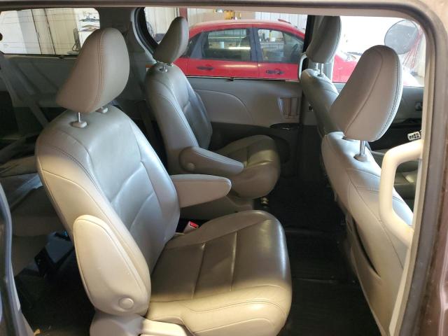 Photo 10 from auction – 2018 TOYOTA SIENNA XLE with VIN 5TDDZ3DC2JS205217