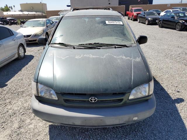 Photo 5 from auction – 2000 TOYOTA SIENNA LE with VIN 4T3ZF13C8YU225971