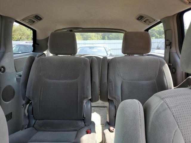 Photo 10 from auction – 2005 TOYOTA SIENNA LE with VIN 5TDBA23C65S032334