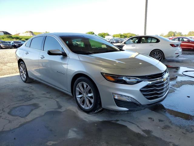 Photo 4 from auction – 2019 CHEVROLET MALIBU LT with VIN 1G1ZD5ST3KF109576
