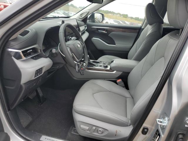 Снимка 7 от търг – 2023 TOYOTA HIGHLANDER с VIN 5TDKDRBH2PS037014