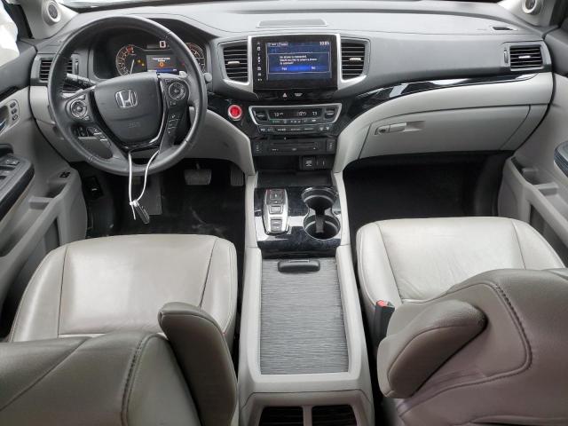 Photo 8 from auction – 2017 HONDA PILOT TOUR with VIN 5FNYF5H93HB001173