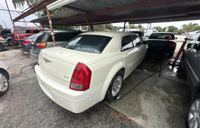 Photo 4 from auction – 2005 CHRYSLER 300 with VIN 2C3JA43R45H675991